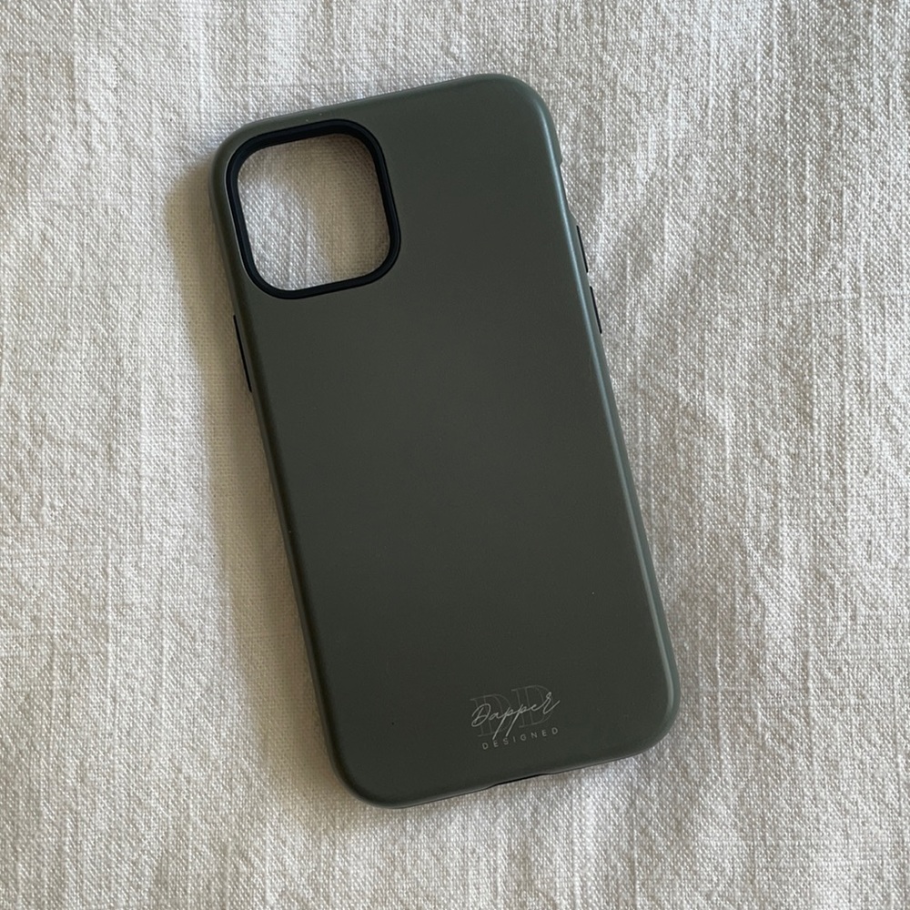Dapper Designed Green Phone Case